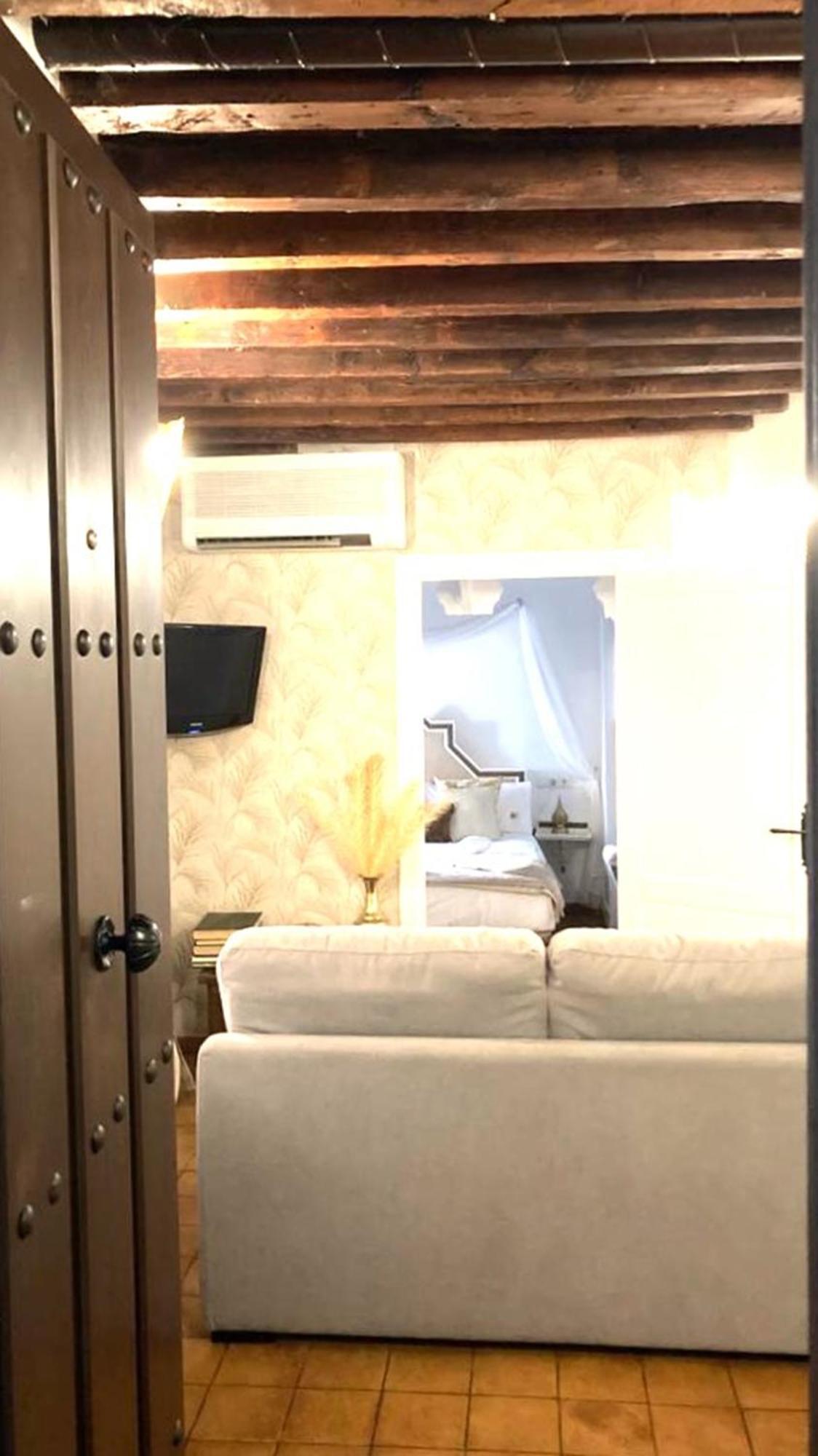 Adanar-Apartamentos Muralla Ziri Granada Kültér fotó