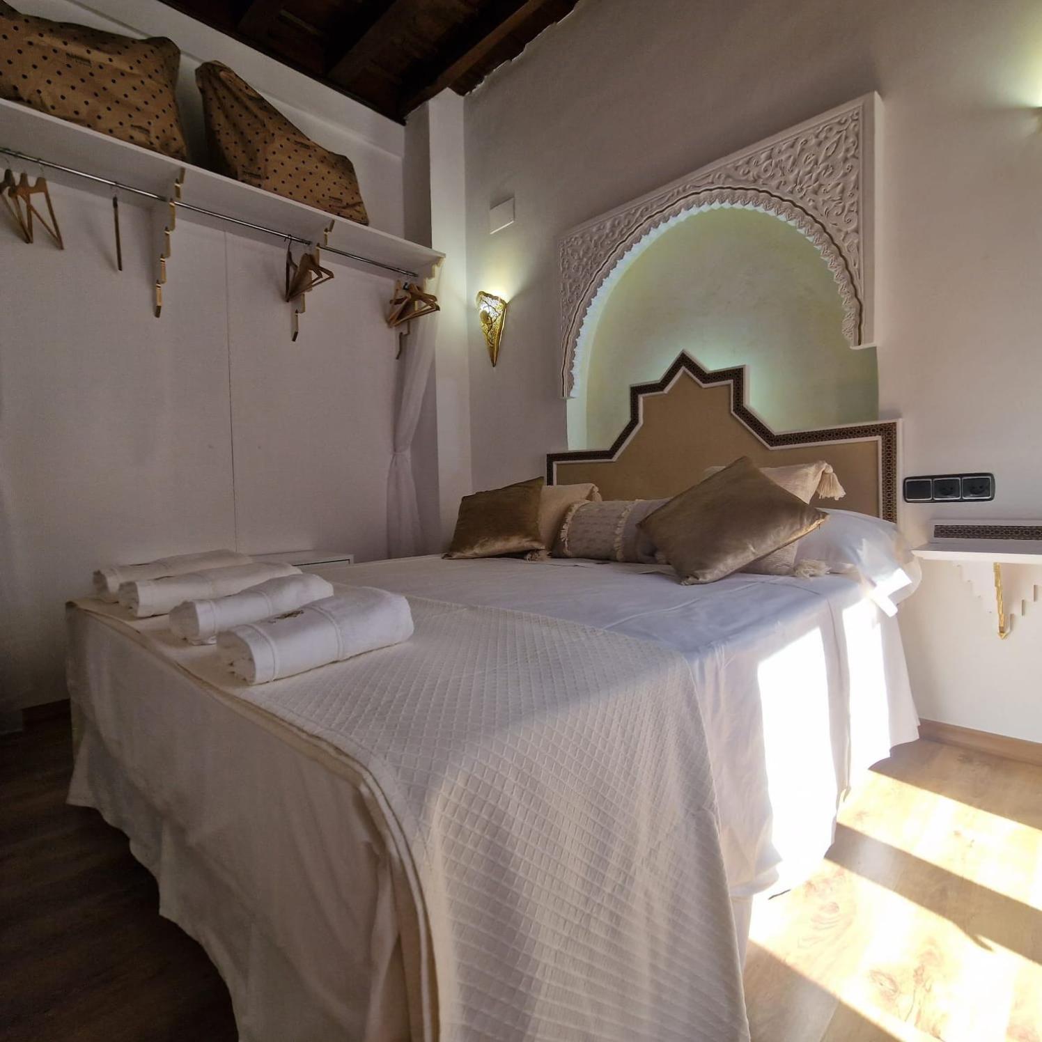 Adanar-Apartamentos Muralla Ziri Granada Kültér fotó